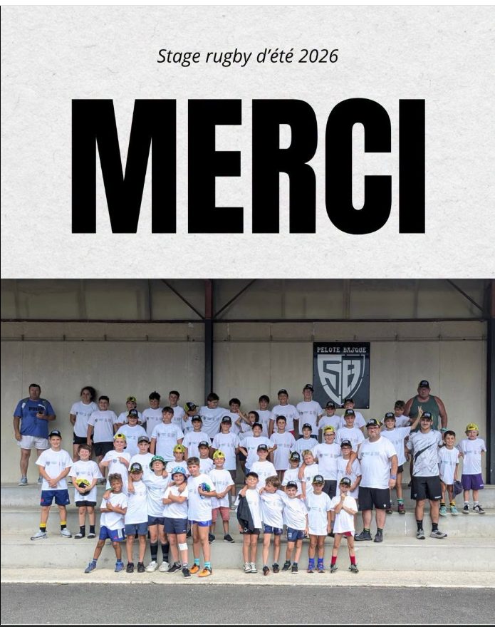Photo de groupe du stage rugby d'été 2026